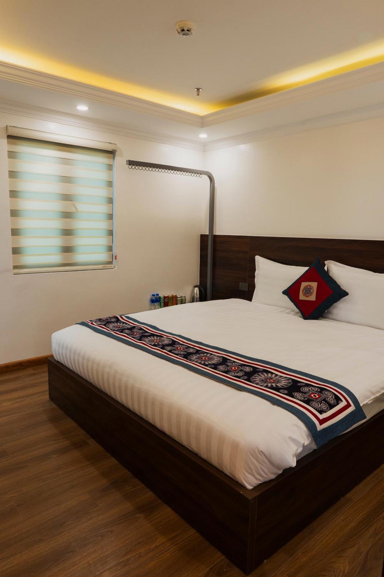 Anh Tu Hotel Sapa Bagian luar foto