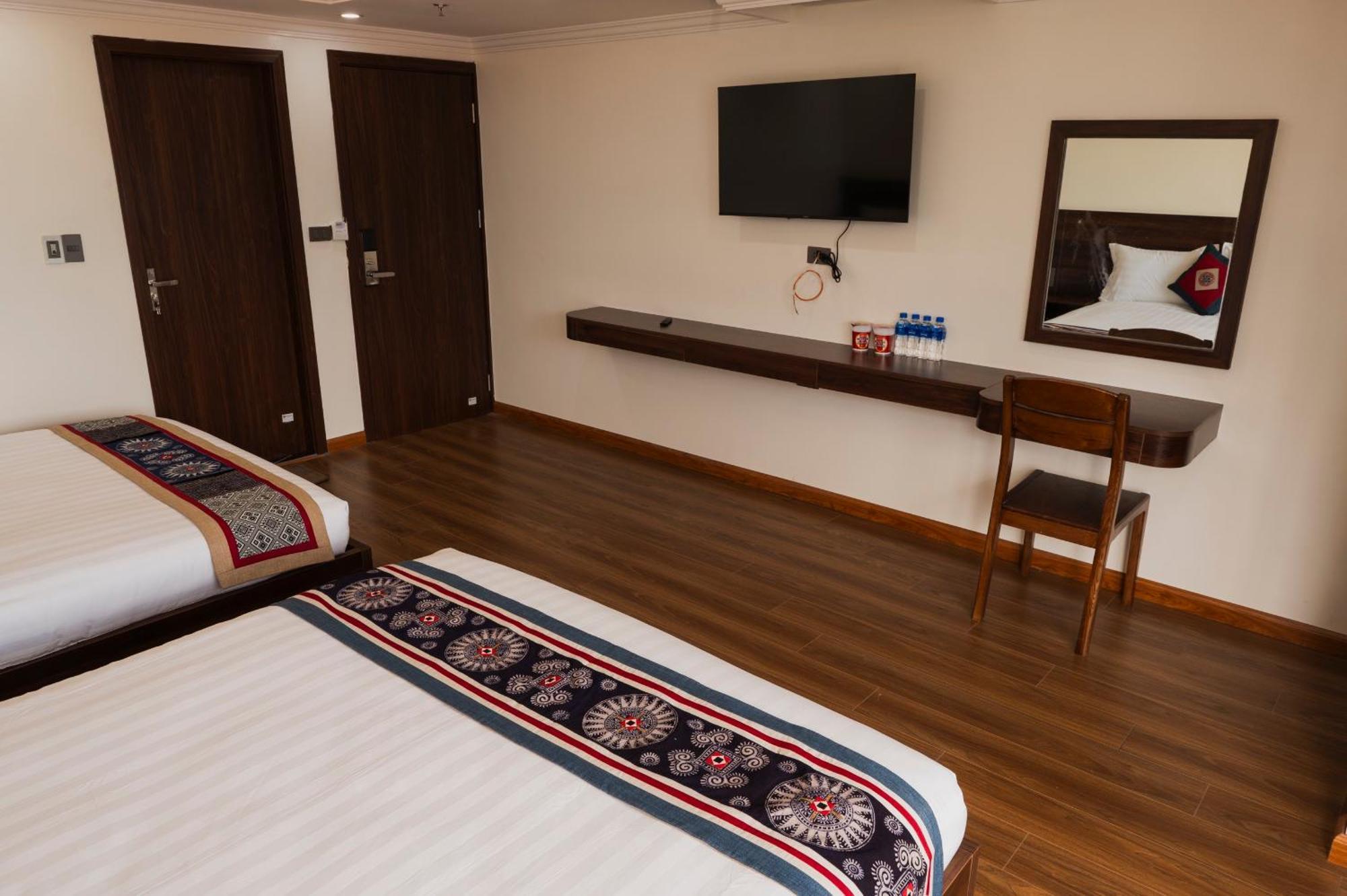 Anh Tu Hotel Sapa Bagian luar foto
